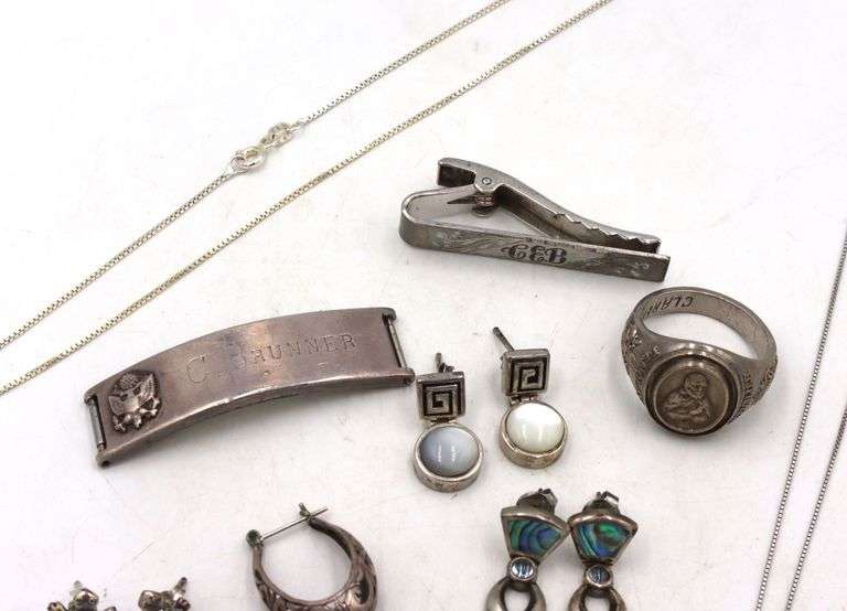 Group lot of Vintage 925 sterling silver mixed jewelry
