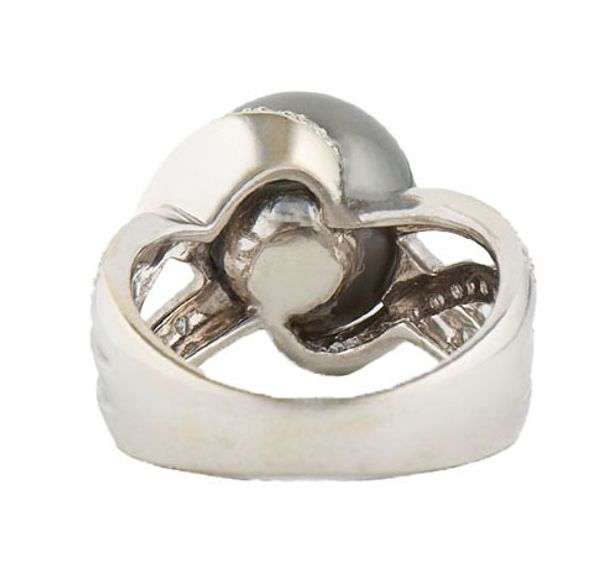 12.0MM Black Tahitian Pearl and 0.15ctw Diamond Ring