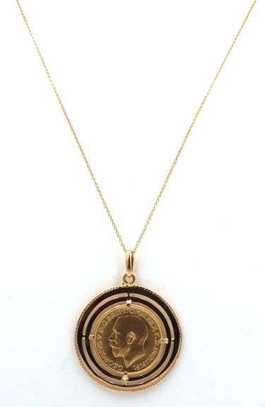 1919 Sovereign coin pendant on chain