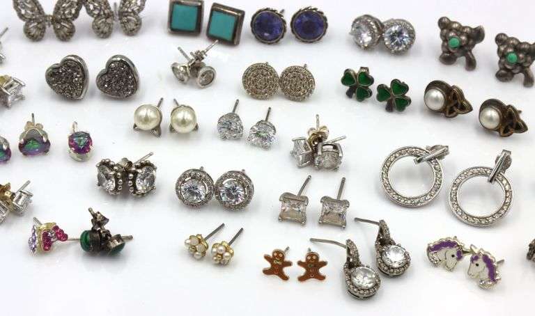 Group lot of vintage 925 sterling silver earrings
