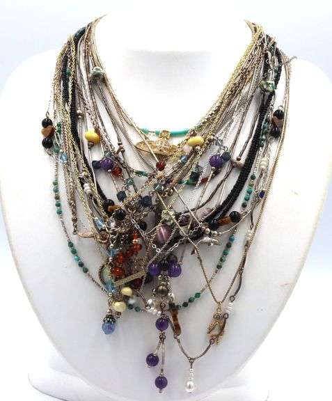 Big group of vintage 925 sterling silver necklaces