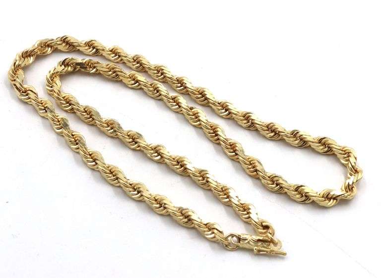 14kt Yellow gold rope chain necklace
