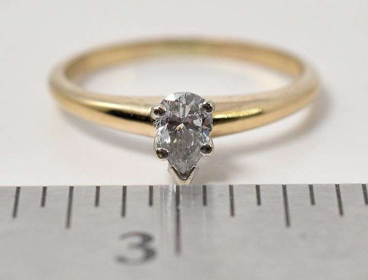 Perfect 14K Yellow Gold Diamond Ring