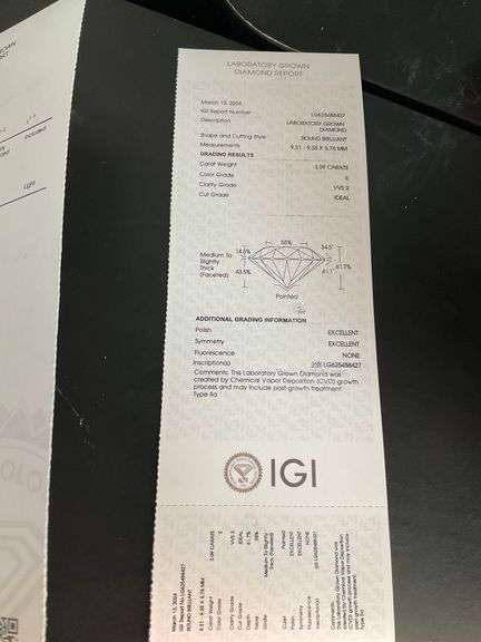 I.G.I CERTIFIED 3.09 ROUND BRILLIANT CUT LAB GROWN DIAMOND