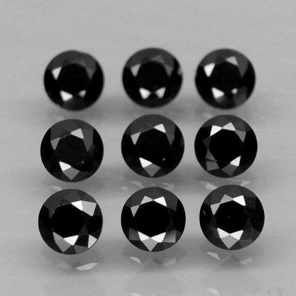 Diamond black! 2.92ct set of 4mm untreated Spinels!