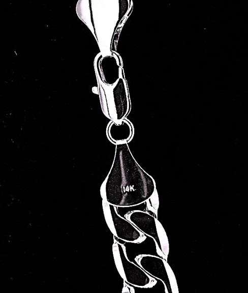 Sparkling 75.8 Gram Tri-Layered .925 Silver Plated Italian Figaro Link Necklace