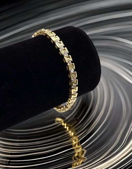 Dazzling 14 Kt 16.2 Grams Yellow Gold Plated Tennis Bracelet