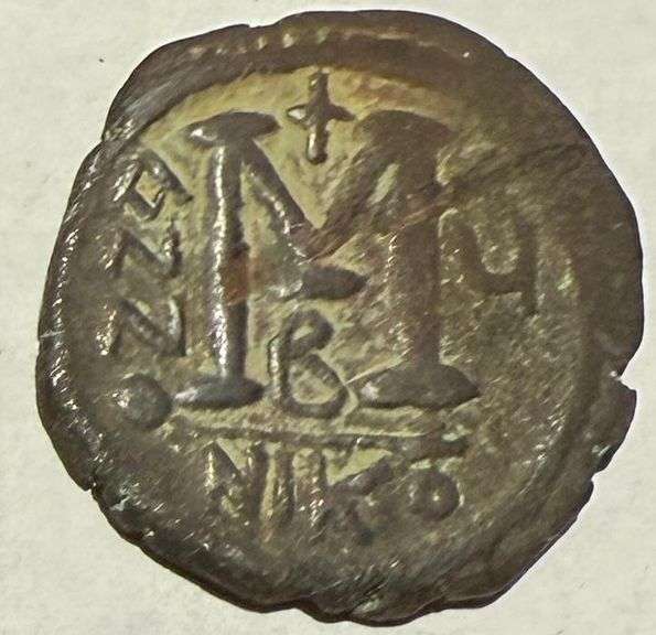 Justin 11 Nov 565- Oct 578 Follis.