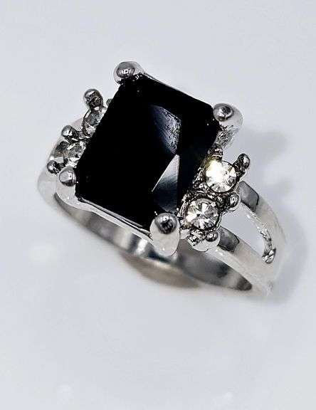 Dazzling 4.25 Ct Emerald Cut Silk Black Lab Simulated Diamond Ring