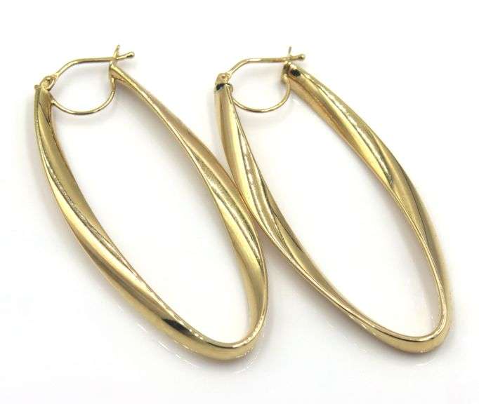 14kt Yellow gold long oval hoops