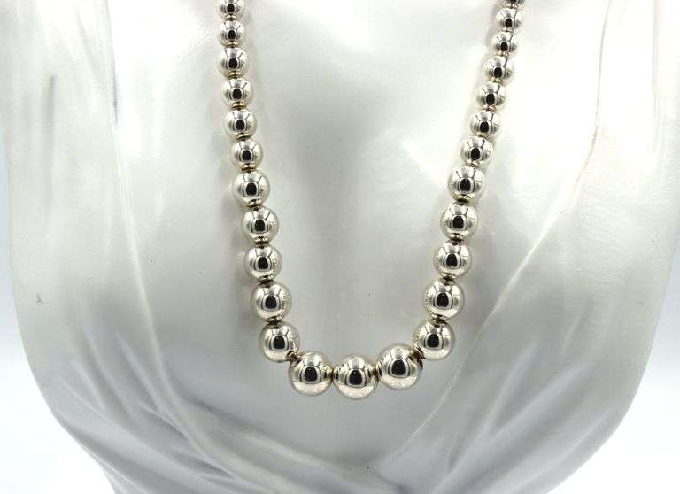 Tiffany & Co graduated ball necklace