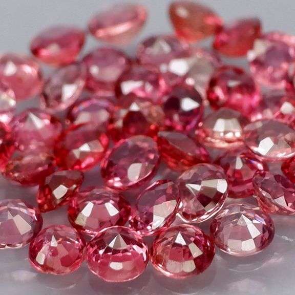 Untreated! Rare color! 4.21ct Imperial red Sapphire set!!!