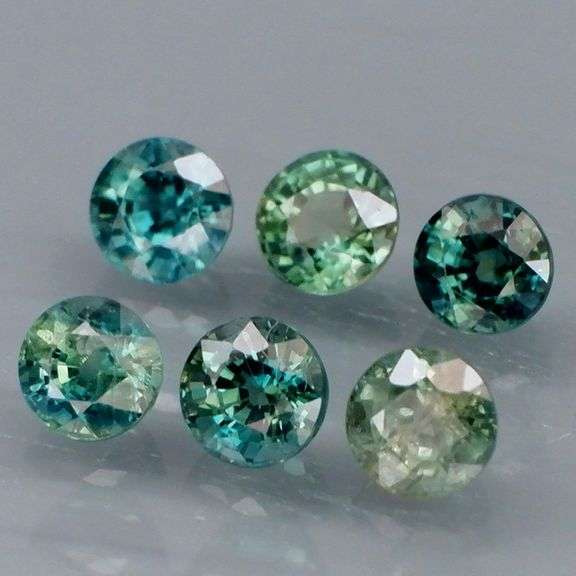 Heated only! 2.08ct round cut Australian Sapphire set
