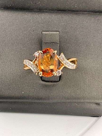 LADIES 18K YELLOW GOLD TOPAZ AND DIAMOND RING
