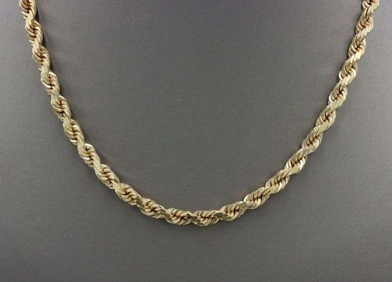 14kt Yellow gold rope chain necklace