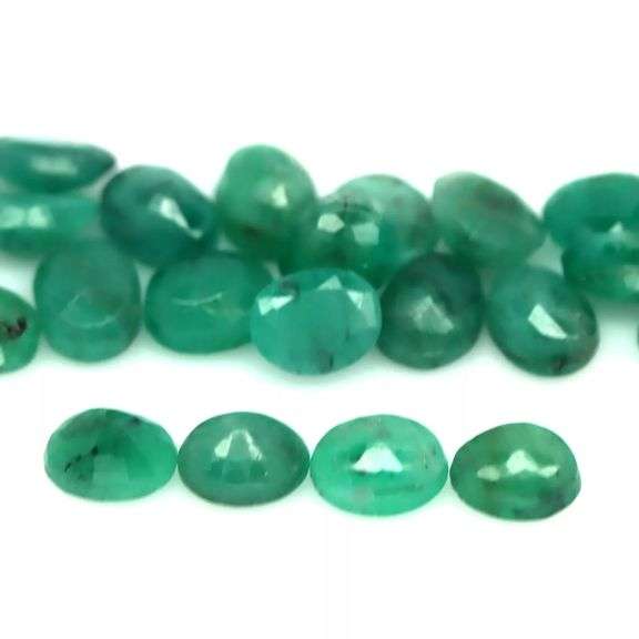 8.70ct 25 piece Zambian Emerald set