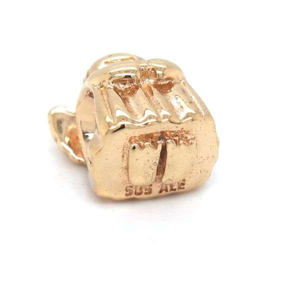 Pandora retired angel of hope charm