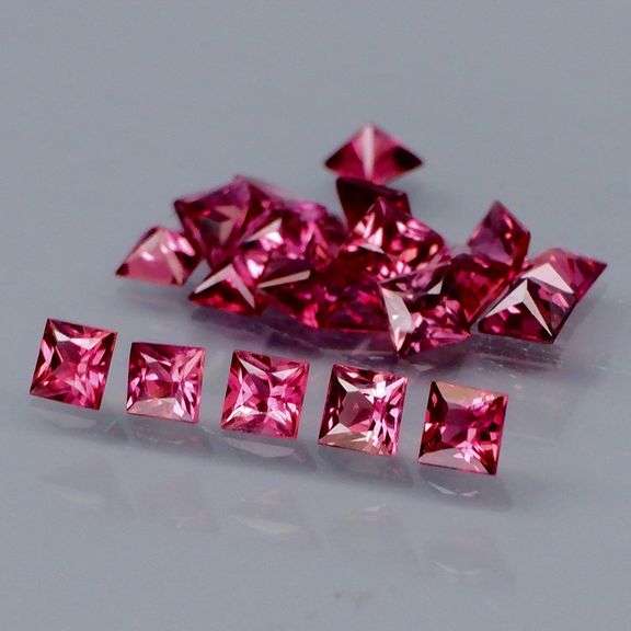 Radiant princess cut! Untreated! 2.04ct Sapphire set!