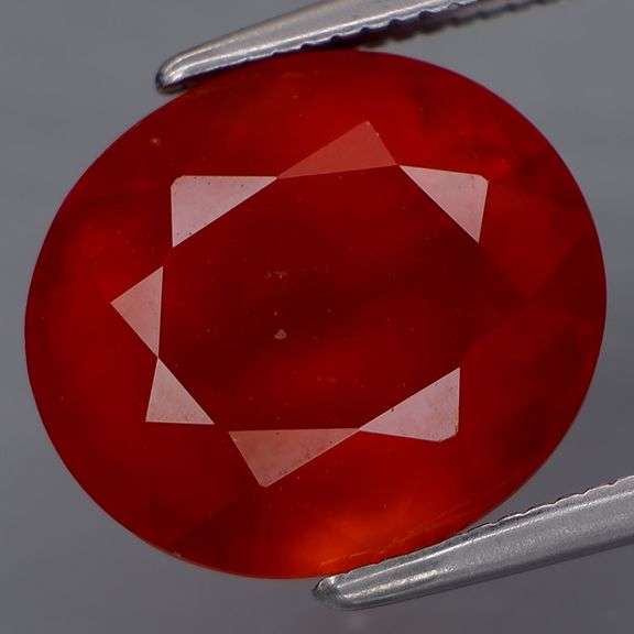 Collectors fiery 6.43ct true color shifting Hessonite Garnet