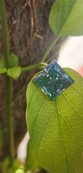 3.25 Ct Mint Green Princess Cut Fire Lab Simulated Diamond