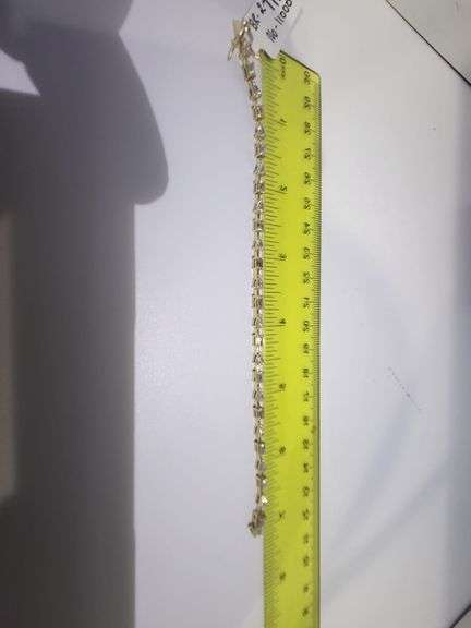 4.08ctw F, VVS1 lab grown diamond with 14k gold Bracelet