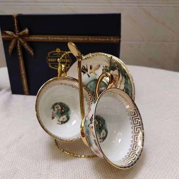 Royal Classic Chinese Bone China Tea Set