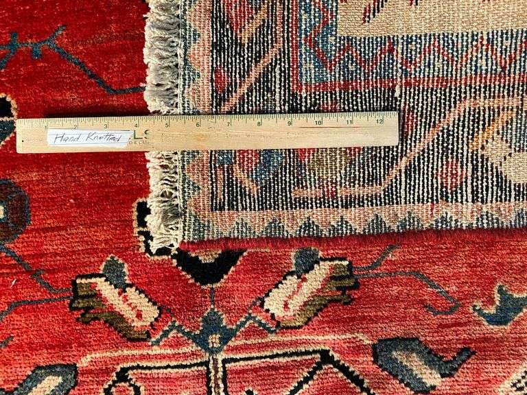 Magnificent  Persian Rug  4'.5"x6'.9"