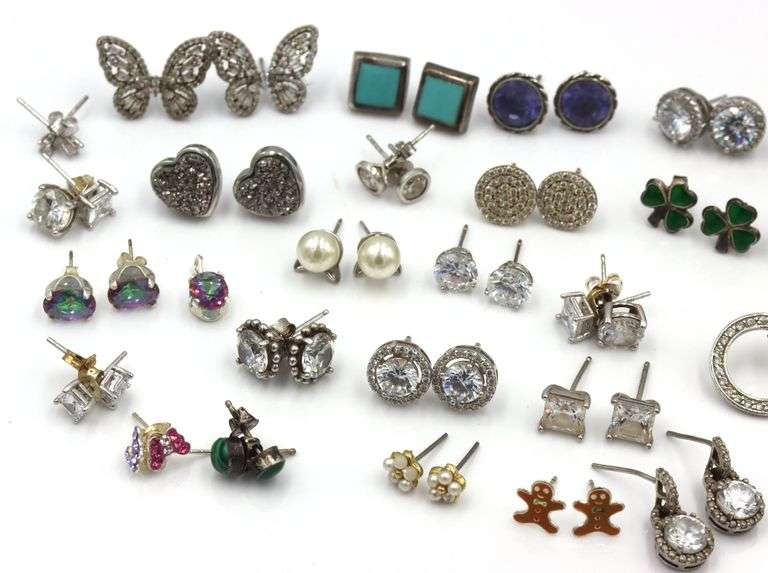 Group lot of vintage 925 sterling silver earrings