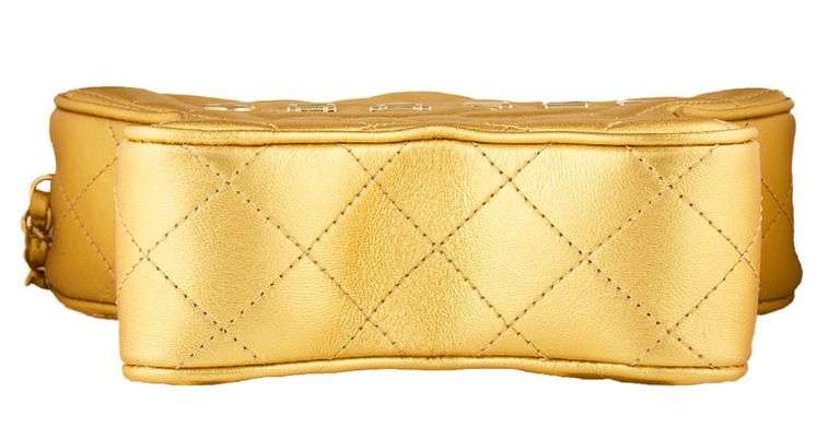 Chanel Gold Metallic Lambskin Quilted Walk of Fame Star Bag