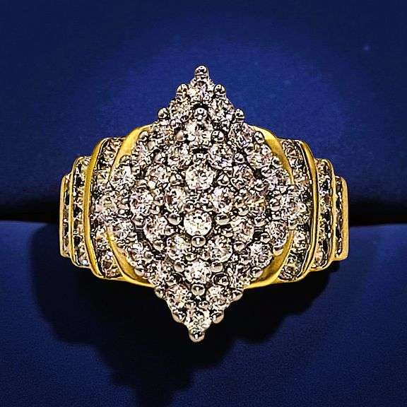 Sparkling 14 Kt Yellow Gold Plated 2.65 Ctw Lab Simulated Diamond Ring