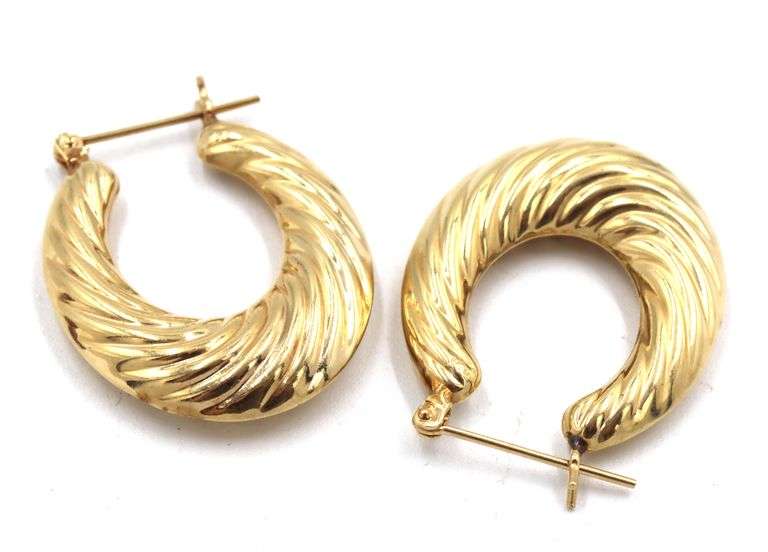 14kt Yellow gold sculpted hoop earrings