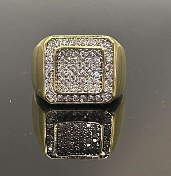 Men's 14 Kt Gold Plate 8.25 Cttw. Lab Simulated Diamond Ring.