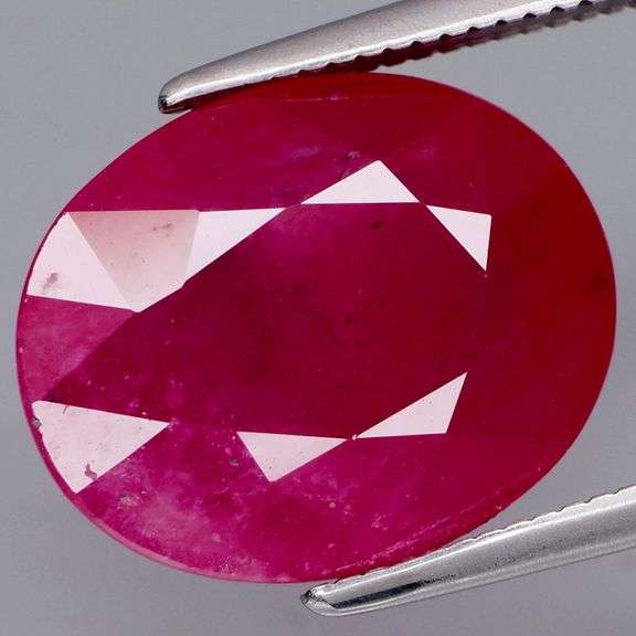 Huge! 7.55ct top red Ruby from Madagascar!