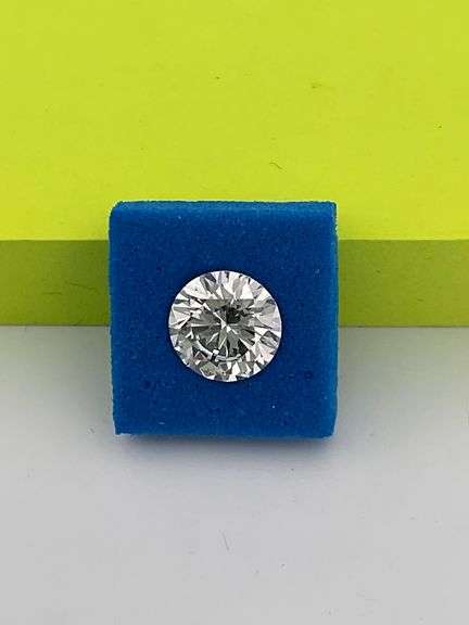 LAB GROWN ROUND BRILLIANT CUT LOOSE DIAMOND. 1.54 CARAT