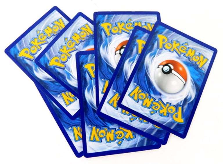 7 Pokémon 2018 Trade Cards