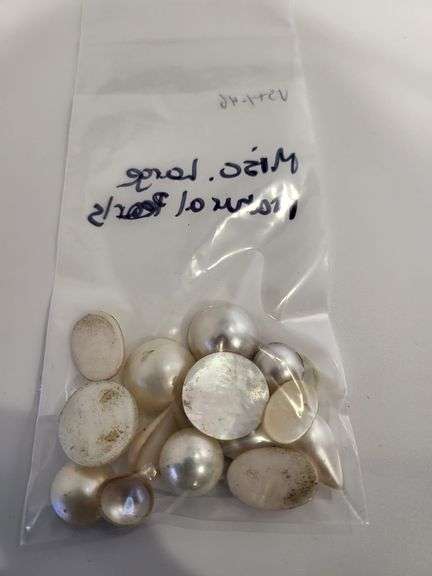 Miscellaneous lot of large Pearls