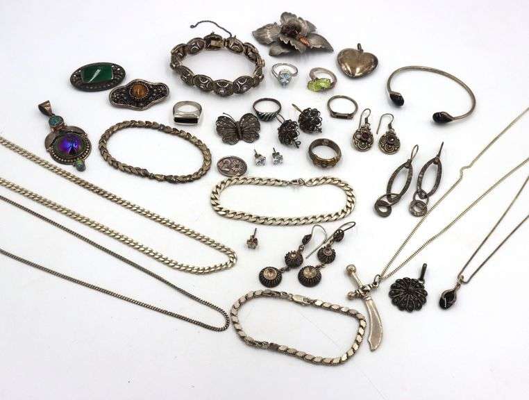Big group lot of vintage sterling silver miscellaneous jewelry