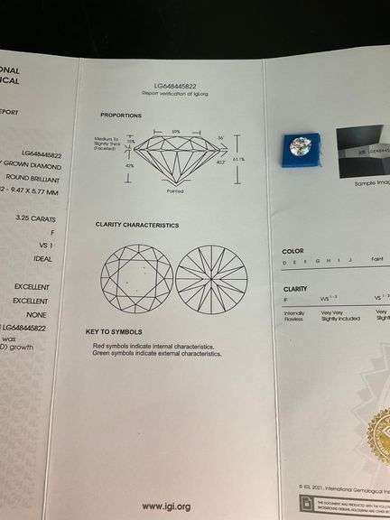 I.G.I CERTIFIED 3.25 ROUND BRILLIANT CUT LAB GROWN DIAMOND