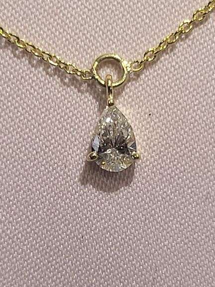 1.40ctw F, VVS1 lab grown diamond with 18" 14k gold pendent