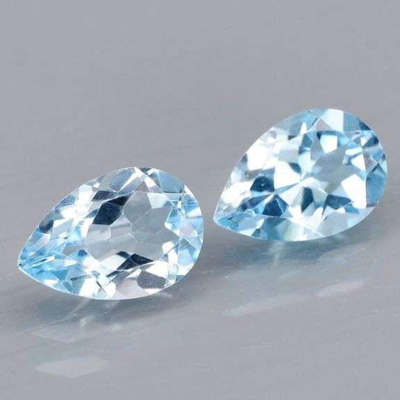 Brilliant! Don't miss this outstanding 7.50ct Topaz set!