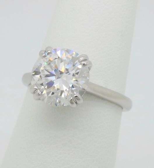 3.01CT D Color, VVS2 Clarity Diamond Solitaire