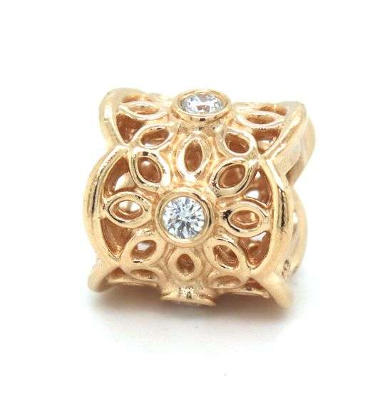Pandora golden radiance diamond charm