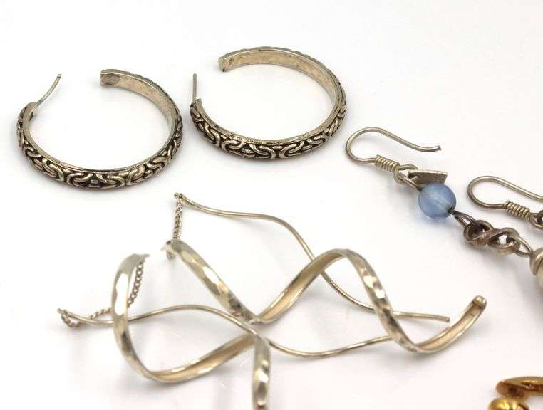 Group lot of vintage 925 sterling silver earrings