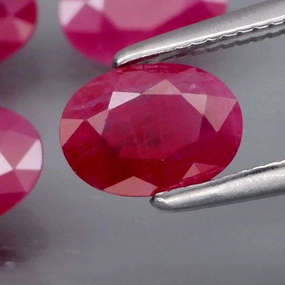 Superb 3.13ct set of top red Rubies -HEATED ONLY!