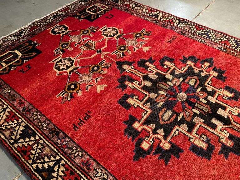 Exquisite Vintage Persian Rug  3'.7"x6'.6"