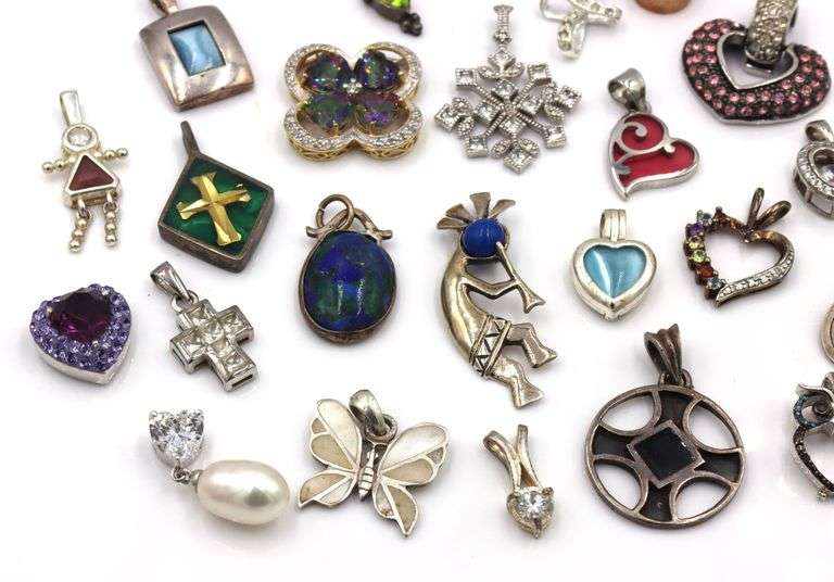 Group lot of Vintage 925 sterling silver pendants