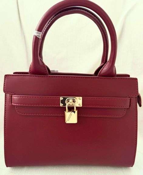 Sexy Designer Hand Bag by David Jones-Paris