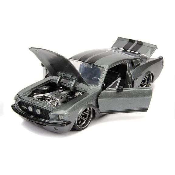 1967 Shelby GT500 Muscle Car Die-Cast Collectible