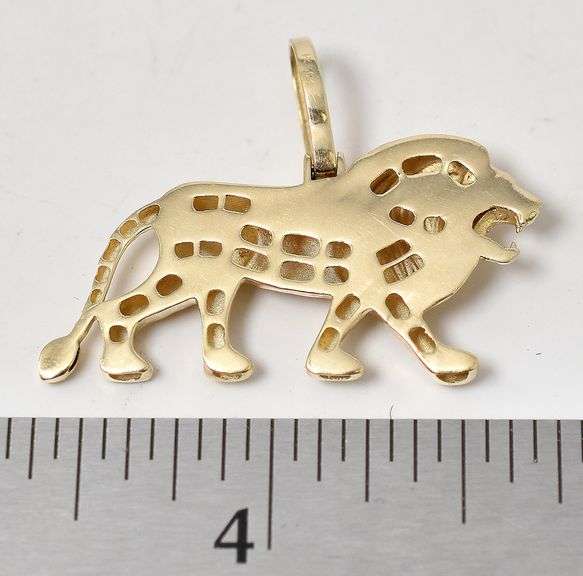 Mighty Lion Pendant in 10K Yellow Gold