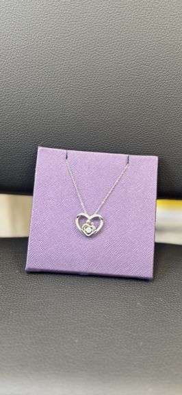 Beautiful Mother and child solid sterling silver Dancing pendant